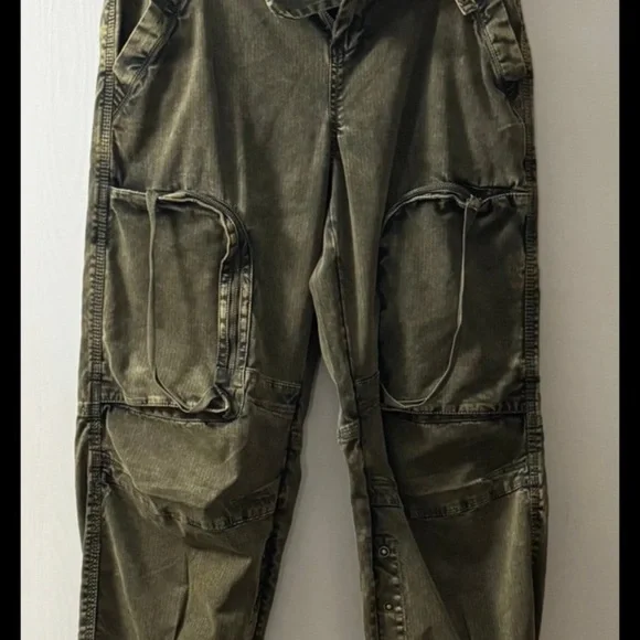 Free People WE THE FREE: CANT COMPARE SLOUCH PANTS NWOT - Picture 6 of 8